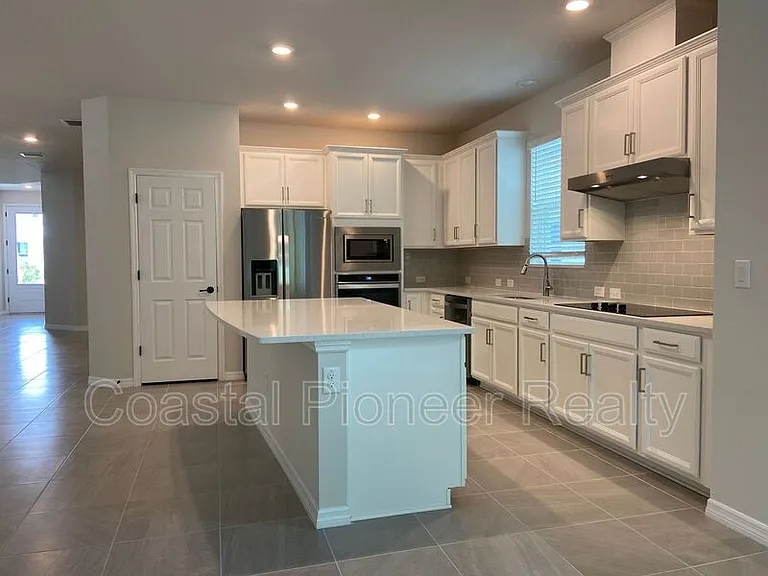 28591 Cozy Creek Dr — Photo 6