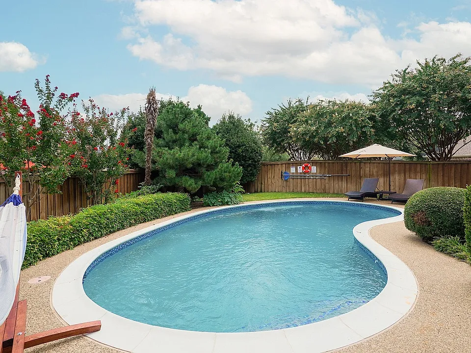 5604 Hill Haven Ct