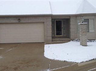 1619 Tony Ct, Monroe, MI 48162