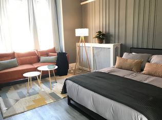 140 Pine St APT 1, Portland, ME 04102