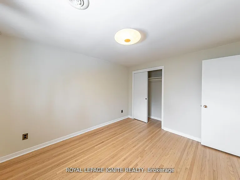 83 Deep Dene Dr #MAIN — Photo 30