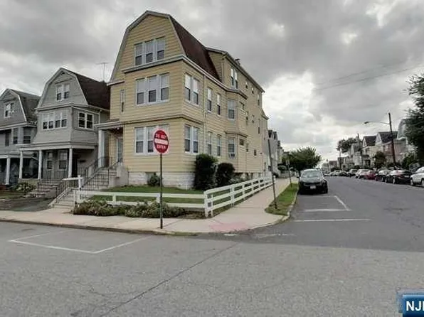 28 Rutland Ave, Kearny, NJ 07032