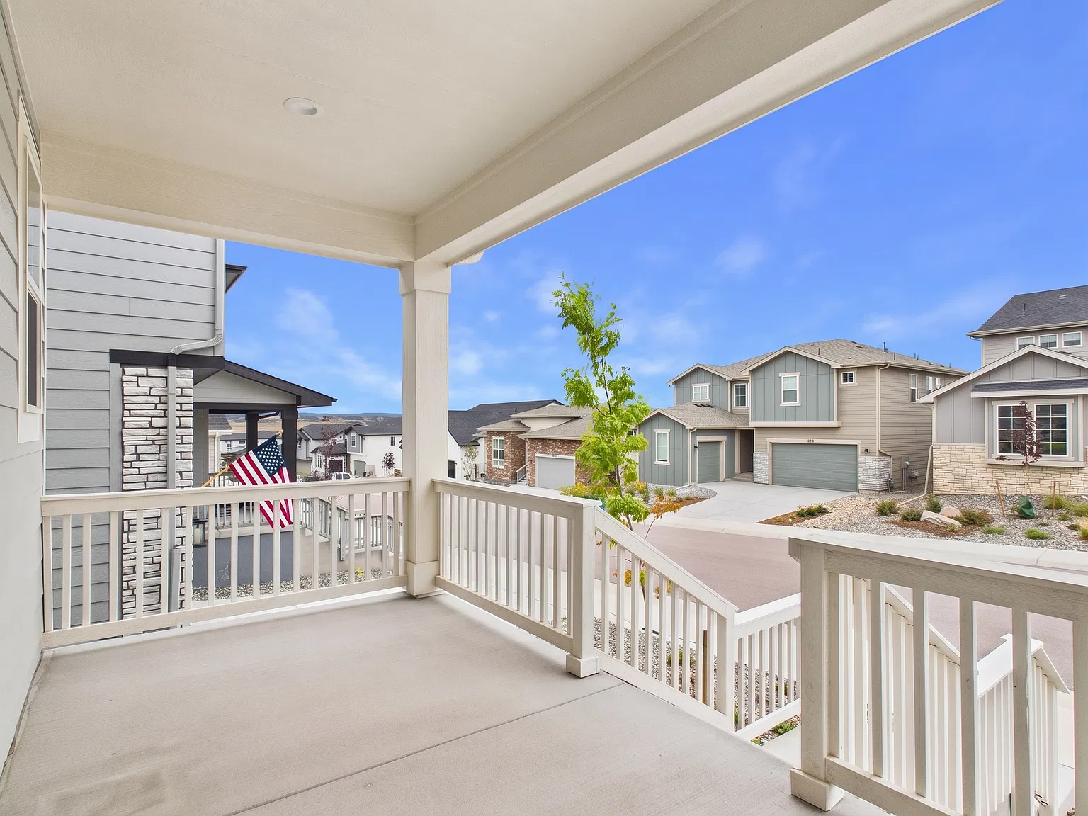 3 bed, 3655 sqft, $3,700 — Photo 4