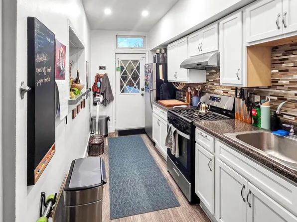 64-39 74th Avenue image 5 of 11