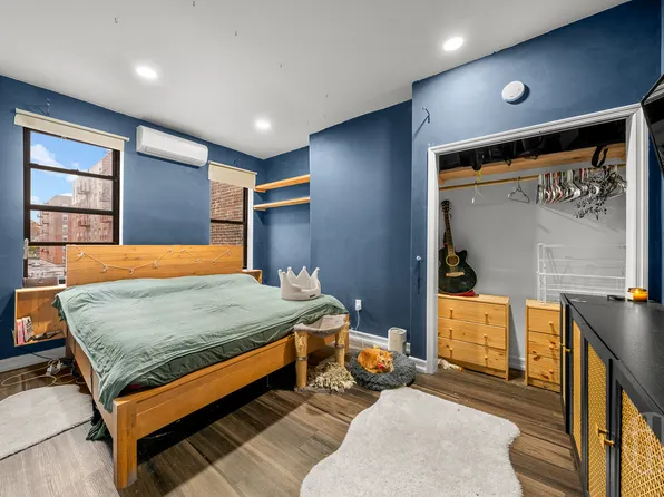 1214 Cortelyou Road image 6 of 10