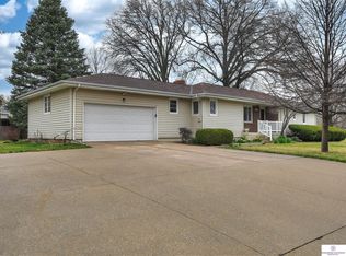 4300 Aurora Dr, Omaha, NE 68134