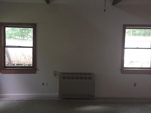 5th image of 9 Stony Brook Ave