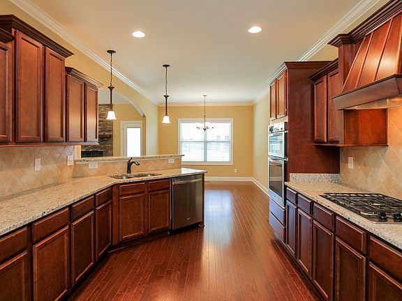 Beautiful granite countertops!