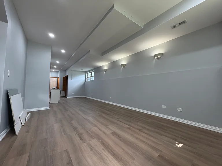 2702 W Warren Blvd #1 — Photo 13