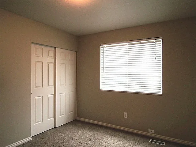 6060 Castle Park Ln — Photo 9