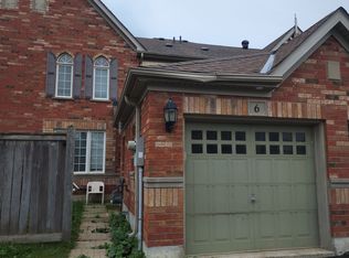 6 Hinchcliff Gate, Ajax, ON L1T 0A2