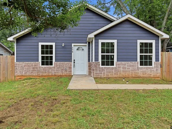 208 Lenox St, Pittsburg, TX 75686