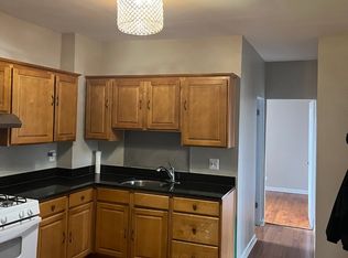 3218 N Lamon Ave APT 2, Chicago, IL 60641