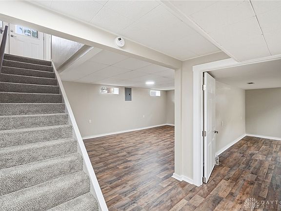4th image of 542 Alma Ave