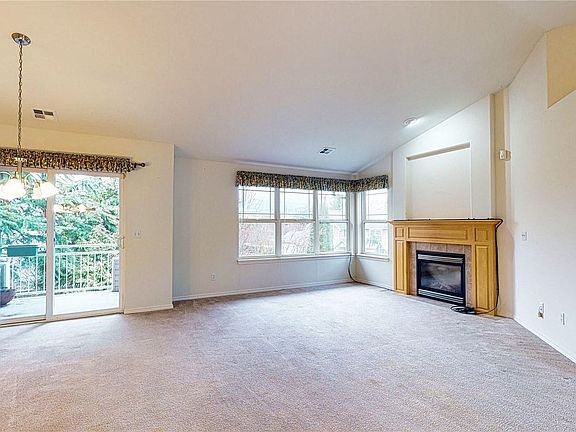 2nd image of 7211 Centerville Ct Unit 1104
