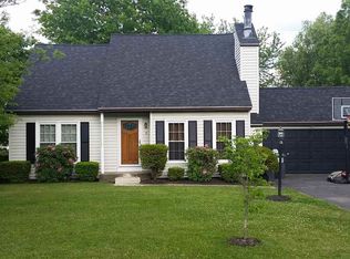 2 Mallards Lndg S, Waterford, NY 12188