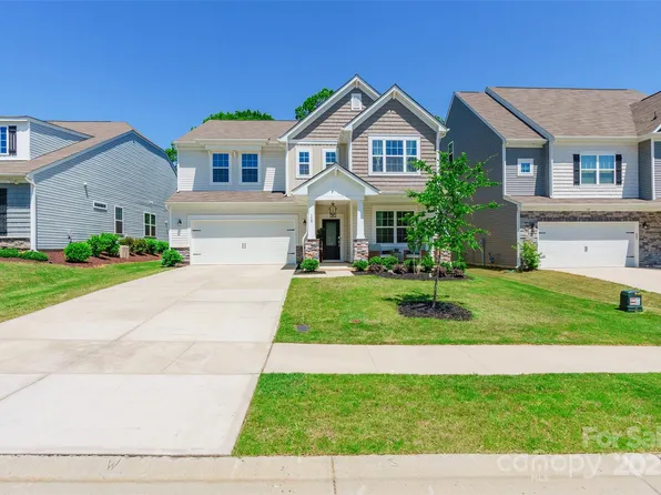 115 Haddonsfield Dr, Mooresville, NC 28115