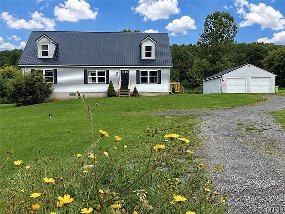 2nd image of 2027 Barrett Rd