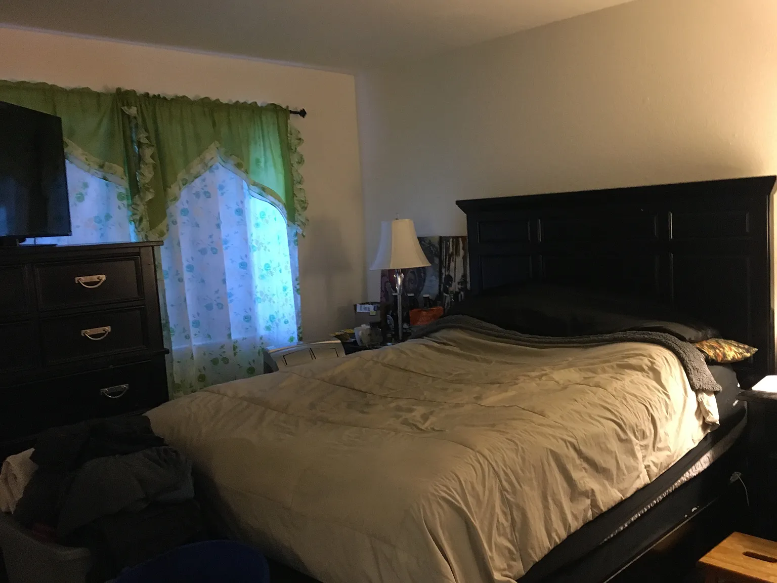 3 bed, 1400 sqft, $1,100 — Photo 4