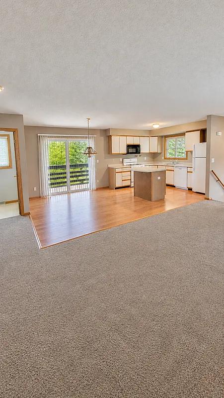 2 bed, 2.5 bath, 1200 sqft, $1,800 — Photo 4