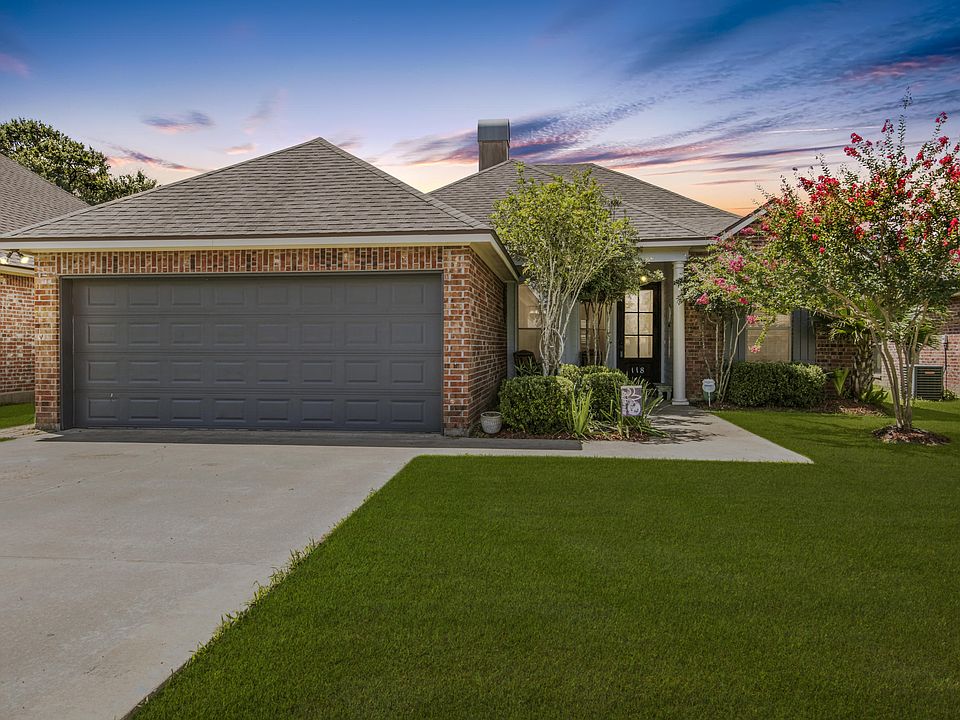 1st image of 118 Troubadore Dr