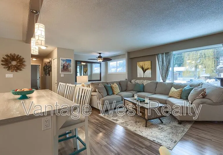 3271A McMahon Rd — Photo 3