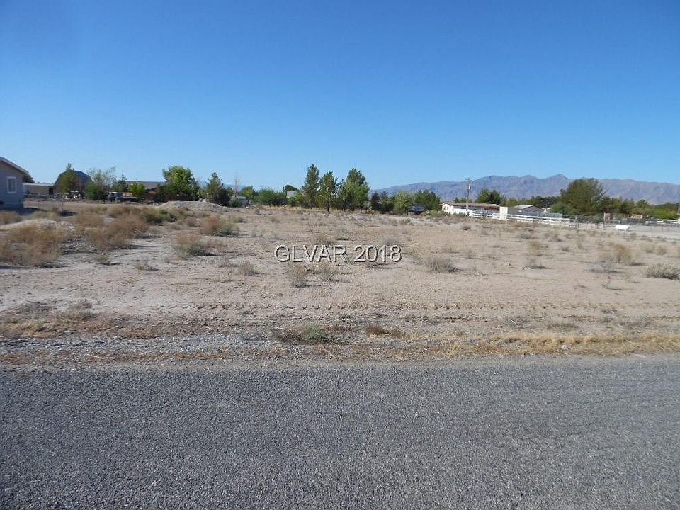 2nd image of 1641 Brian Rd