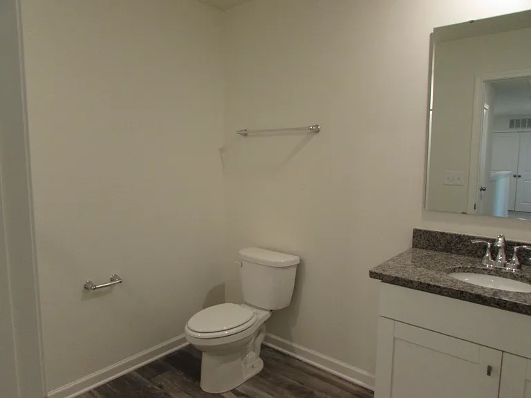 107-B Blakeslee Ct #B — Photo 8