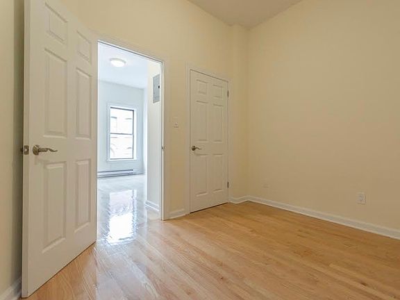 4th image of 279 Mott St #F4