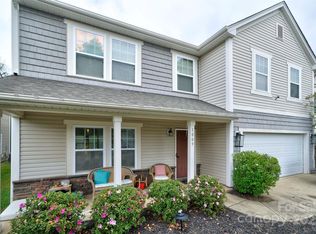 1009 Regal Manor Ln, Fort Mill, SC 29715