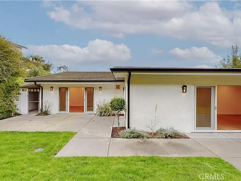 3119 Mesa Verde Dr — Photo 45
