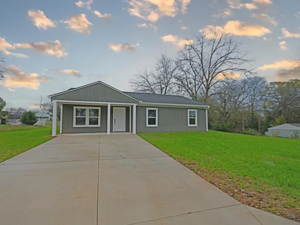 109 Wingfield St, Abbeville, SC 29620