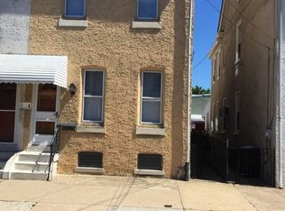 7113 Tulip St, Philadelphia, PA 19135