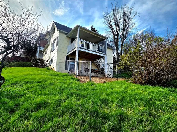 100 W Spring St, Marietta, OH 45750