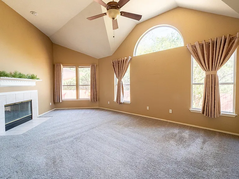 1108 Antelope Rdg — Photo 33