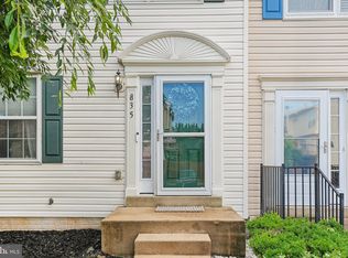 835 Vanderbilt Ter, Leesburg, VA