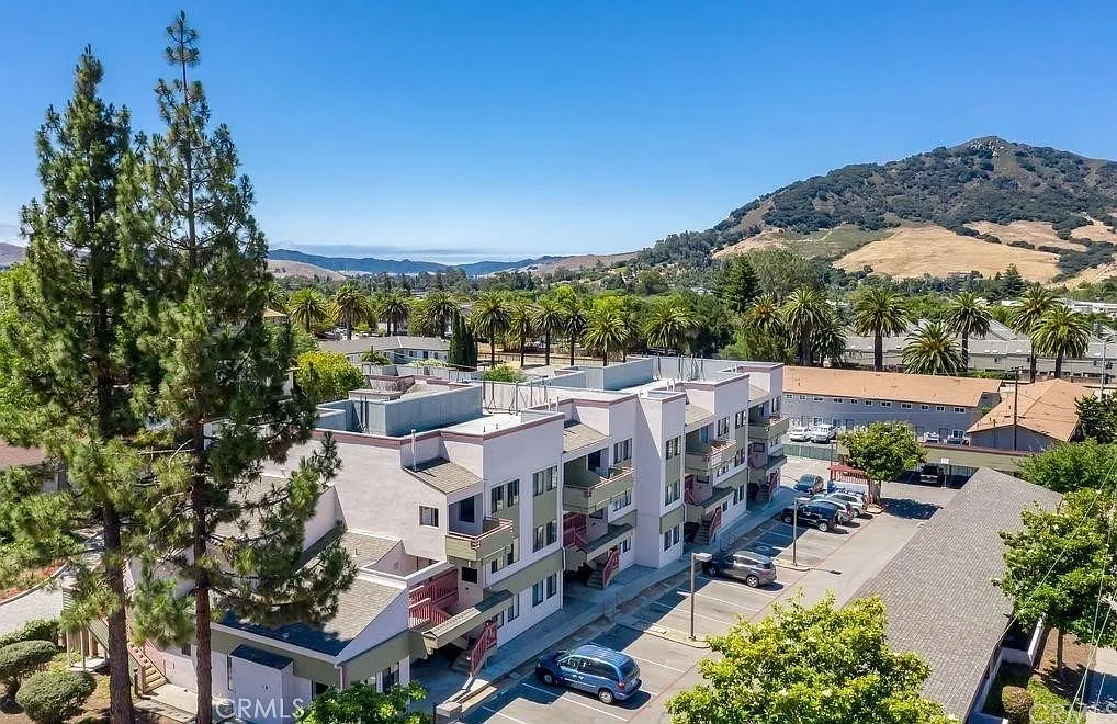 2 bed, 1194 sqft, $3,000 — Photo 1