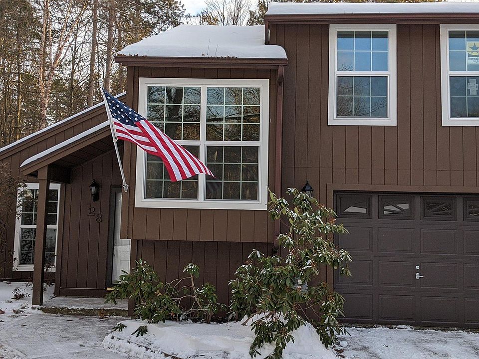 1st image of 28 Arrow Wood Pl