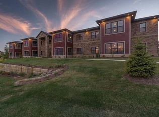 803 N 1st Ave, Iowa City, IA 52245