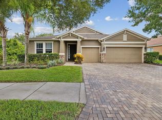 3104 Majestic View Dr, Lutz, FL 33558