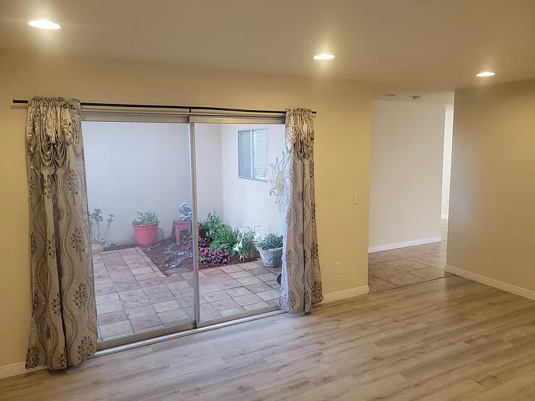 15071 Sevilla Cir — Photo 10
