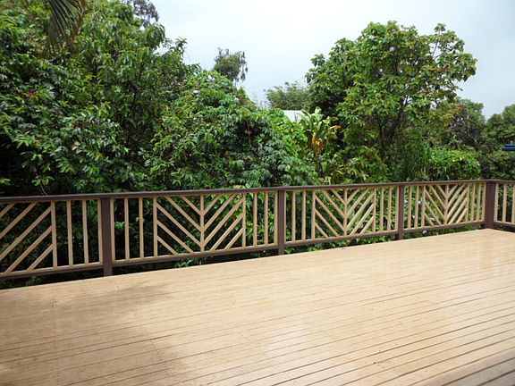 Oversized Deck