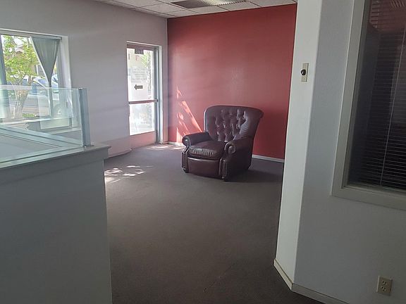 4th image of 1013 F St