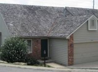 1431 Anthony Michael Dr, Lawrence, KS 66049