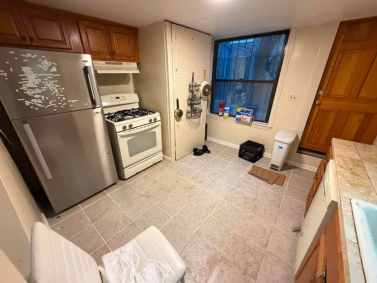 36 Sussex St #1 — Photo 34