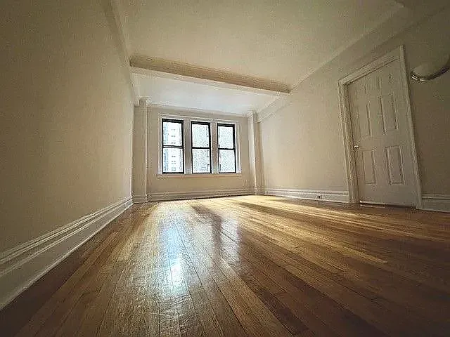 405 E 54th St #4G — Photo 5