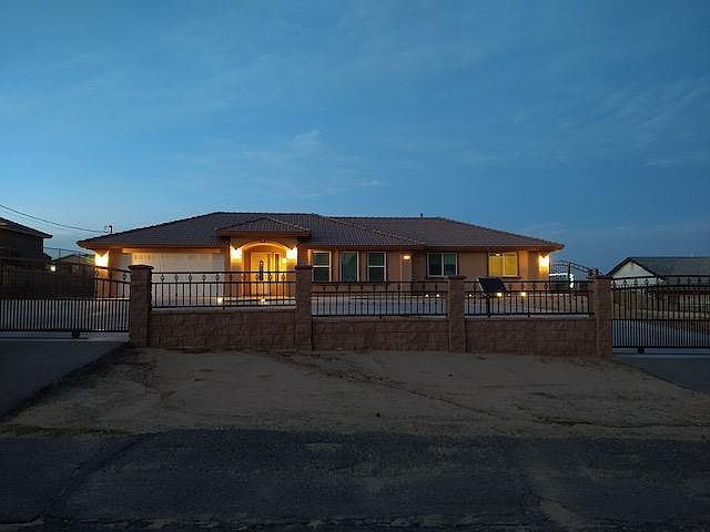1st image of 17896 Manzanita St