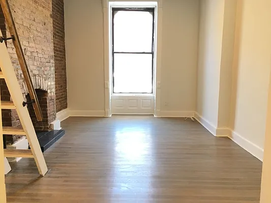 Rented by Sky Management | media 43