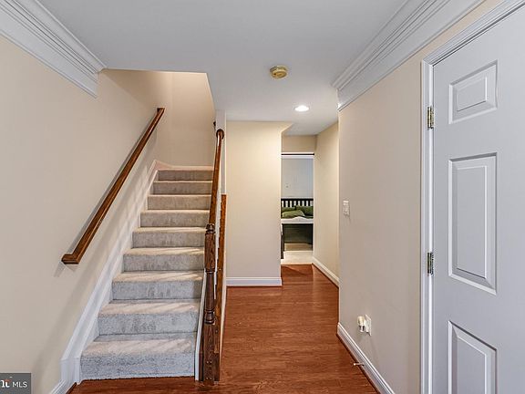 4th image of 8923 Tappen Mill Way