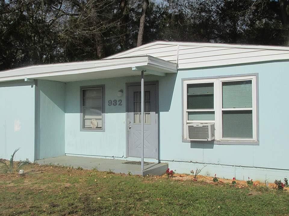 1st image of 932 Medford Ave